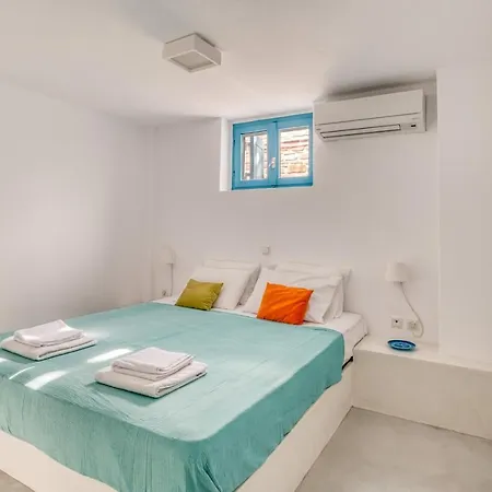 Seaside Paros House Blue * 纳乌萨