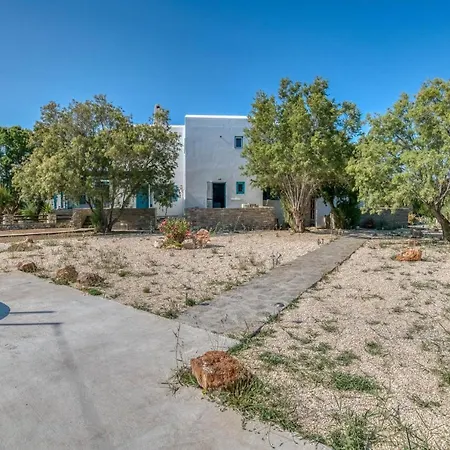 Апартаменты Seaside Paros House Blue Науса