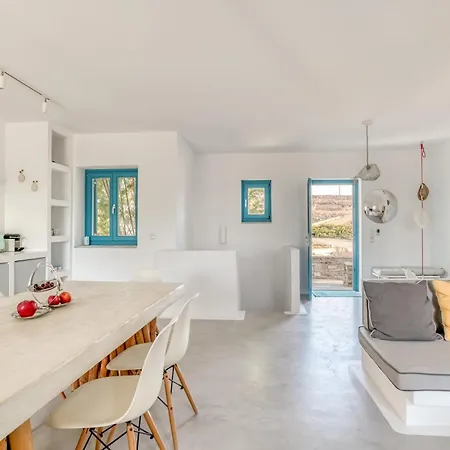 Seaside Paros House Blue Апартаменты Науса